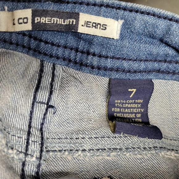 Z Co. Jeans - Picture 4 of 4